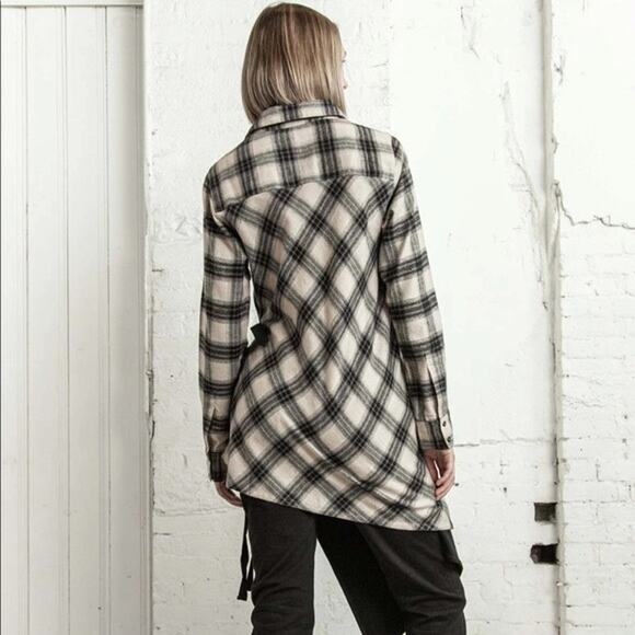 Nicholas K Pierre Plaid Asymmetrical Shirt Women’s Size Large - Picture 2 of 12
